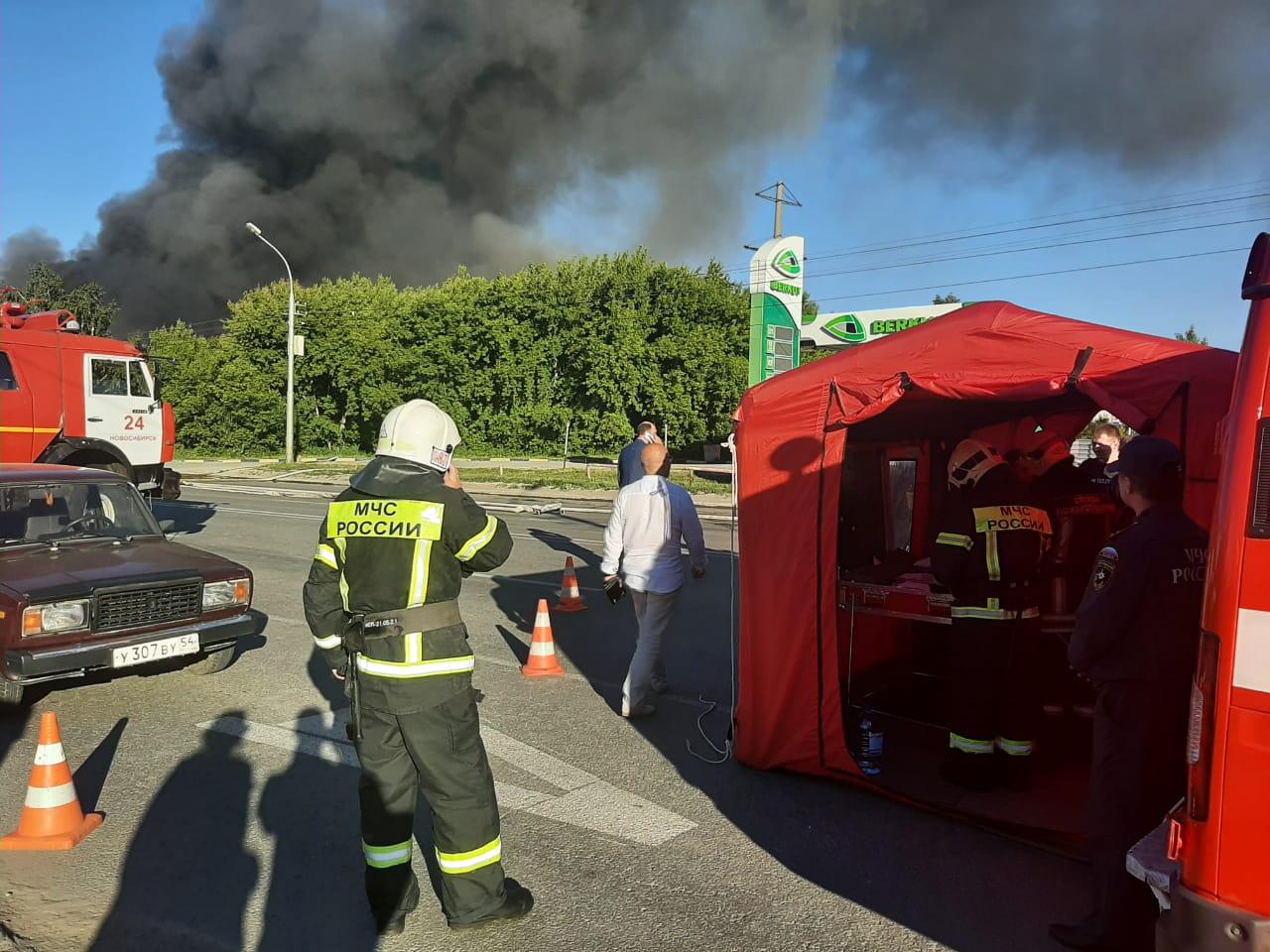 Фото Пожар на АЗС в Новосибирске: текстовый онлайн на Сибфм 11